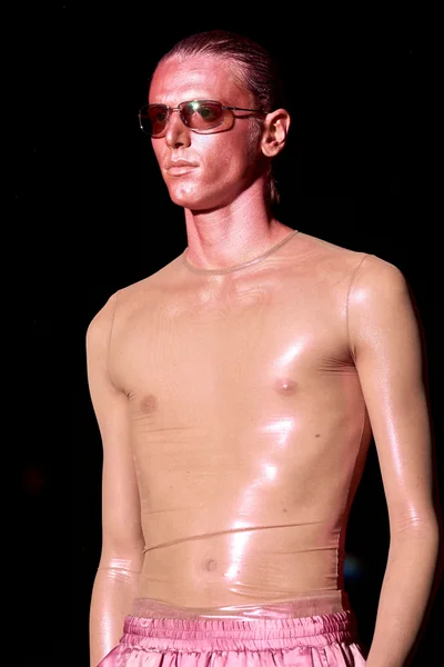 Look 95
